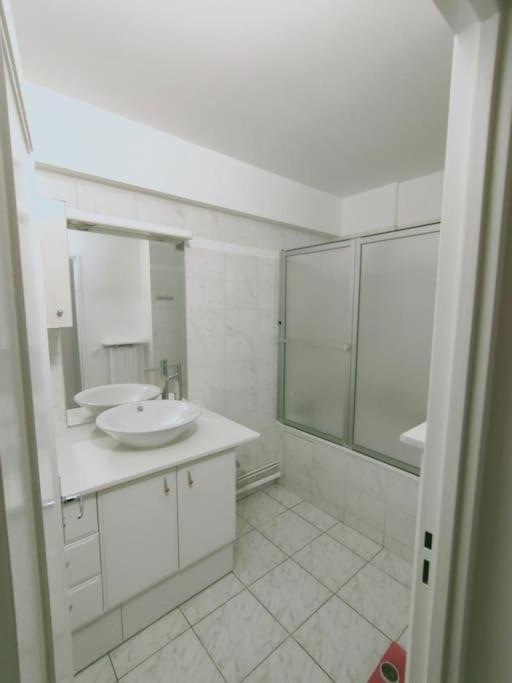 Mon Superbe Appartement Аржантей Екстер'єр фото